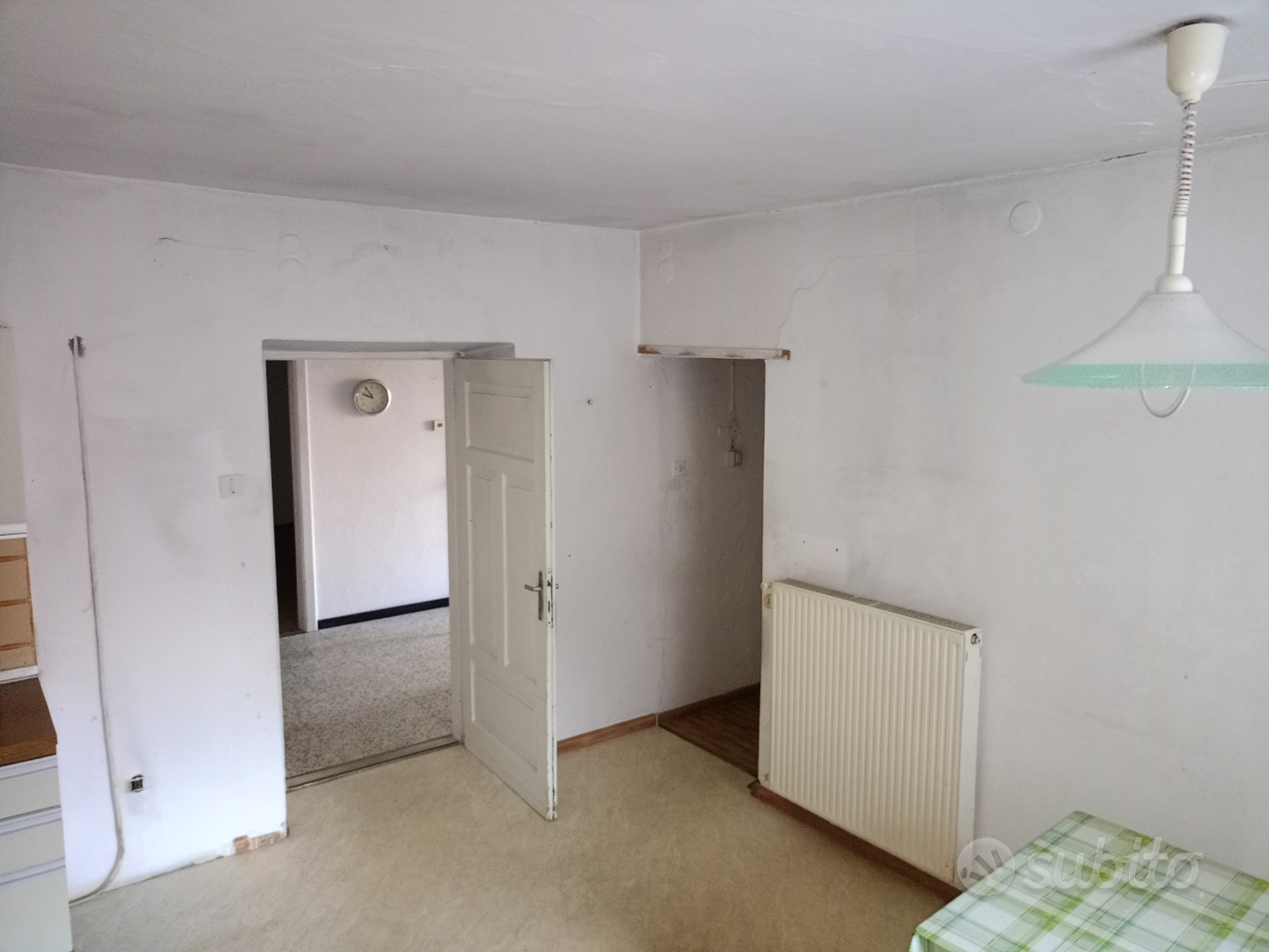 Porzione di casa: due appartamenti e terreno - Vista 5
