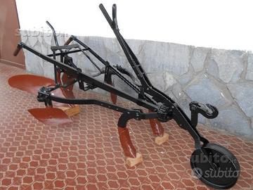 Aratro antico,ideale per arredamento giardini