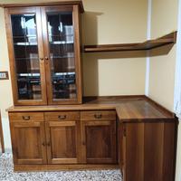 mobile angolare  in noce