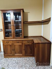 mobile angolare  in noce