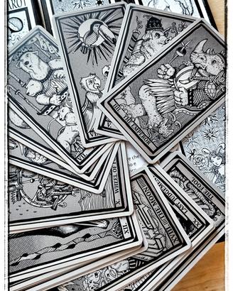 Bestial Tarot serie limitata