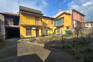 CASA DI CORTE A PIZZIGHETTONE