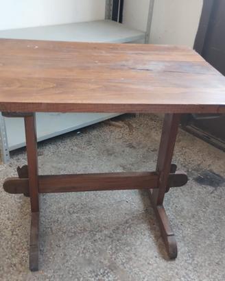 tavolo in legno 