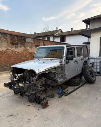 Ricambi jeep wrangler jk