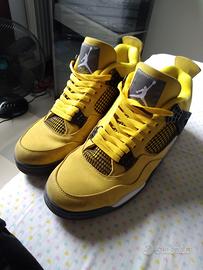 Jordan 4 lightning