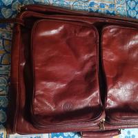 porta abiti in pelle pregiata 