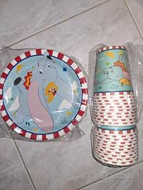 piatti e bicchieri di carta tema Dumbo