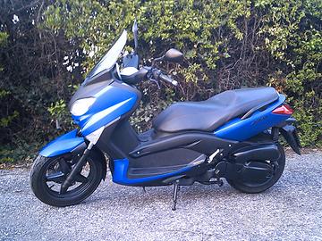 yamaha x max 125