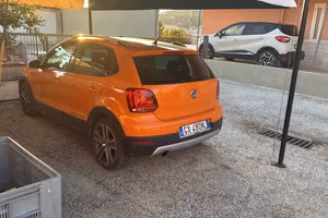 Volkeagen polo cross
