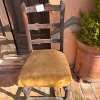 Sedia antica da restaurare