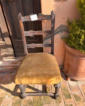 Sedia antica da restaurare