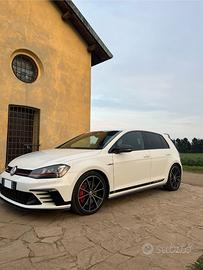 Volkswagen Golf GTI Clubsport DSG – 265 CV
