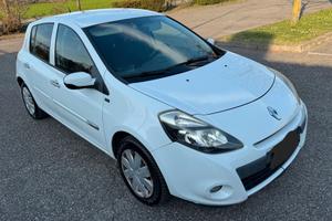 Renault Clio 1.2 benzina restyling neopatentati 