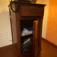 Comodini in legno