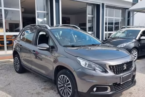 Peugeot 2008 BlueHDi 100 S&S Allure