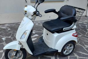 Scooter 3 ruote modello trilux