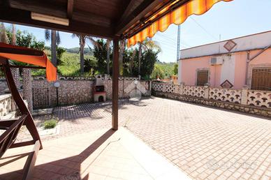 PORZIONE DI BIFAMILIARE A AGROPOLI