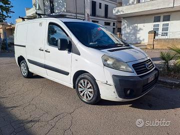 Fiat scudo 1600 90cv 2007 con gancio traino