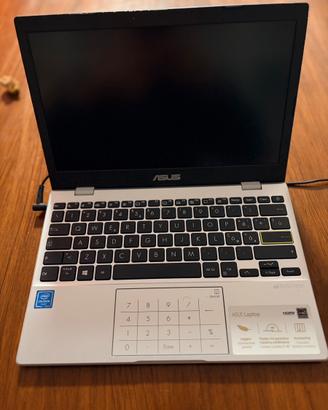 Notebook ASUS E210MA  11”