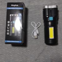 Torcia a 4 led super luminosa
