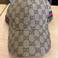 Cappello gucci