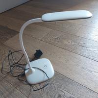 lampada da scrivania a LED ikea