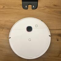 Robot  aspirapolvere lavapavimenti