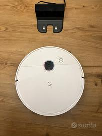 Robot  aspirapolvere lavapavimenti