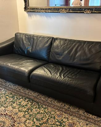 Divano in pelle nero marca Divanidea