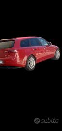   Alfa romeo  in buono stato 