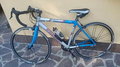 Bicicletta da strada 