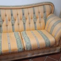 Divano vintage 2 posti in stile classico 