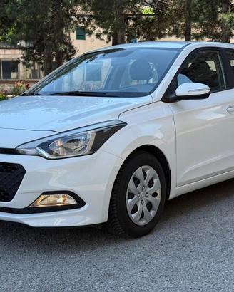 Hyundai i20 1.2 5 porte Econext Classic