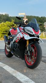 Aprilia Tuono V4 - Factory