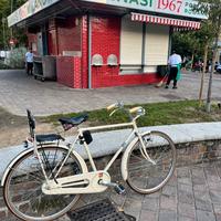 Bici d’epoca Sartoris con sella Brooks