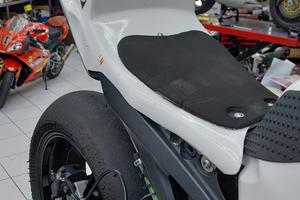 smembro CBR 1000 2008 pista