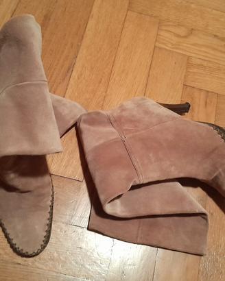 Stivali tipo Valentino