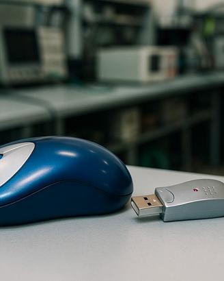 🖱️Mouse Ottico Wireless con Ricevitore USB – Blu