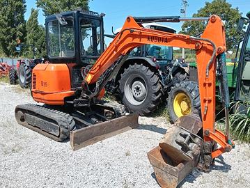 MINI-ESCAVATORE KUBOTA U35