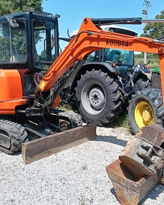 MINI-ESCAVATORE KUBOTA U35