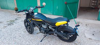 Ducati Scrambler - 2016