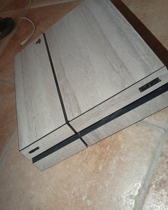 PS4 slim