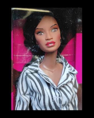 Janay - Studio it (zebrata) Fashion Doll