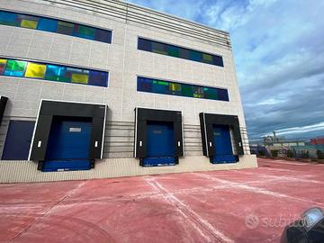 Immobile di 9500 m² a Gricignano di Aversa