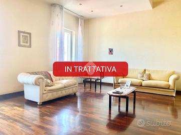 5 LOCALI A NAPOLI