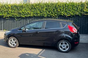 Ford fiesta Titanium 2015 1.4 bz-GPL 5 porte
