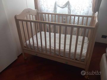 LETTINO BIMBI COMPLETO DI TUTTO