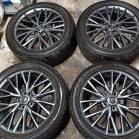 Cerchi in lega R18 Toyota CH-R