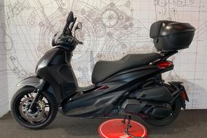 Piaggio Beverly 400 i.e. BLACK EDITION