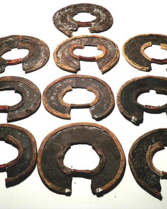 Lotto 10 bracciali Etiopia arte tribale africana